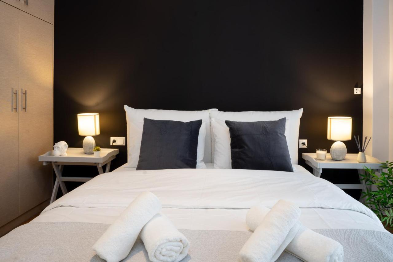 Black Pearl Apt In Koukaki Athén Kültér fotó
